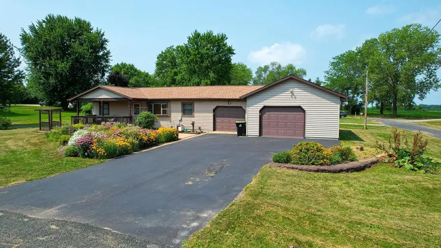 965 Allen Road, New Lisbon, WI 53950 - #2