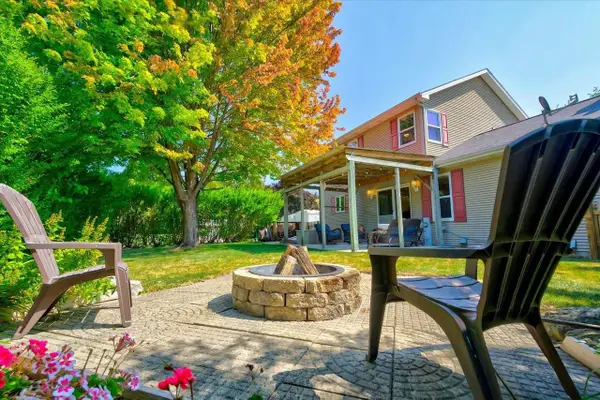 1004 Gomer Drive, Beaver Dam, WI 53916