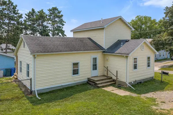 422 Ridge Street, Baraboo, WI 53913