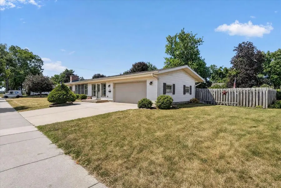 1307 17th Street, Brodhead, WI 53520 - #3