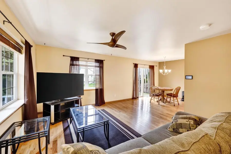869 Chandler Lane, Sun Prairie, WI 53590 - #2