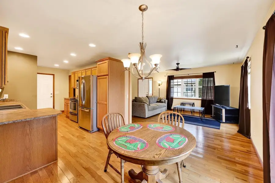869 Chandler Lane, Sun Prairie, WI 53590 - #3