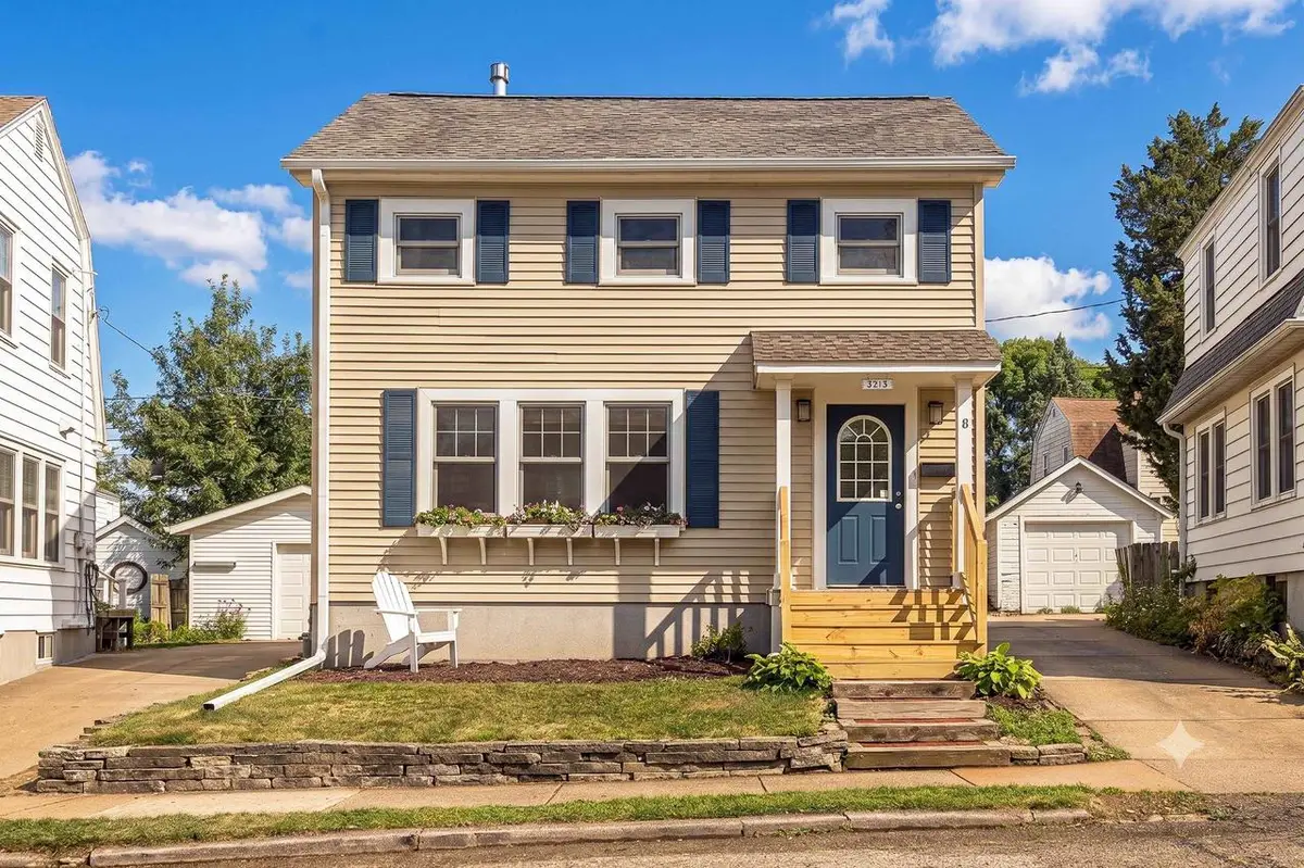 3213 Center Avenue, Madison, WI 53704 - #1