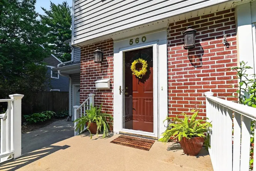 560 Toepfer Avenue, Madison, WI 53711 - #3