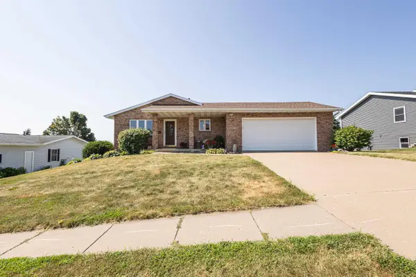485 Apple Street, Dickeyville, WI 53808