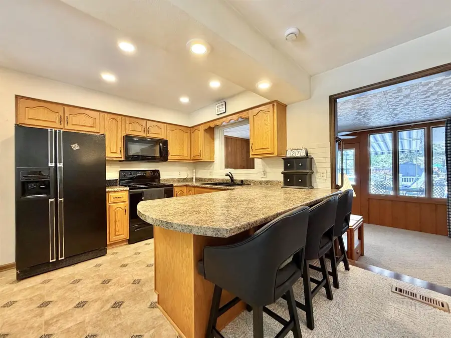 839 Sussex Drive, Janesville, WI 53546 - #2