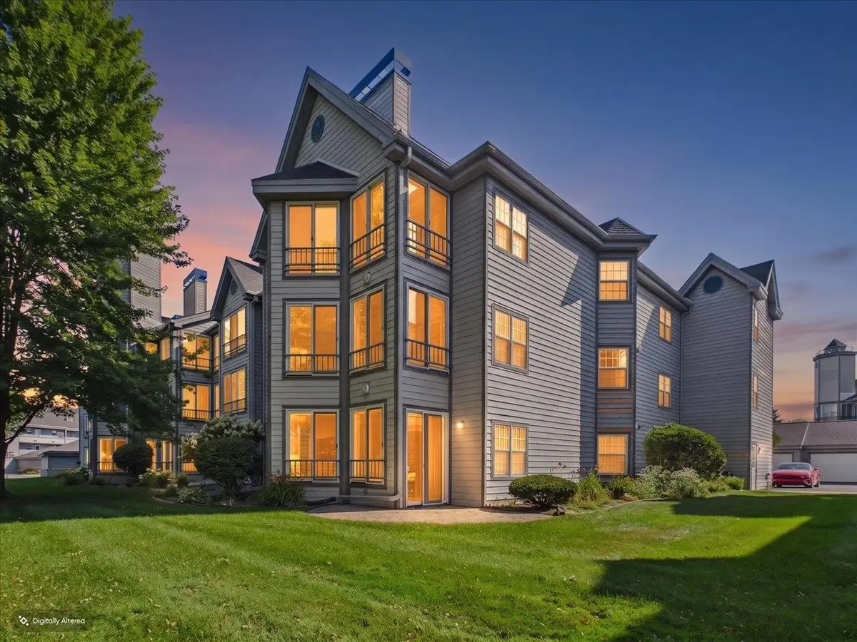 5383 Mariners Cove Drive #405, Madison, WI 53704 - #1