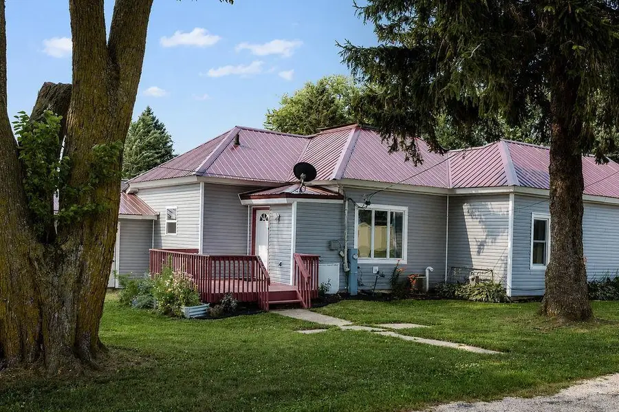 2469 Commerce Street, Dodgeville, WI 53533 - #2
