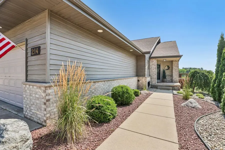 214 Bayfield Way, Lake Mills, WI 53551 - #3