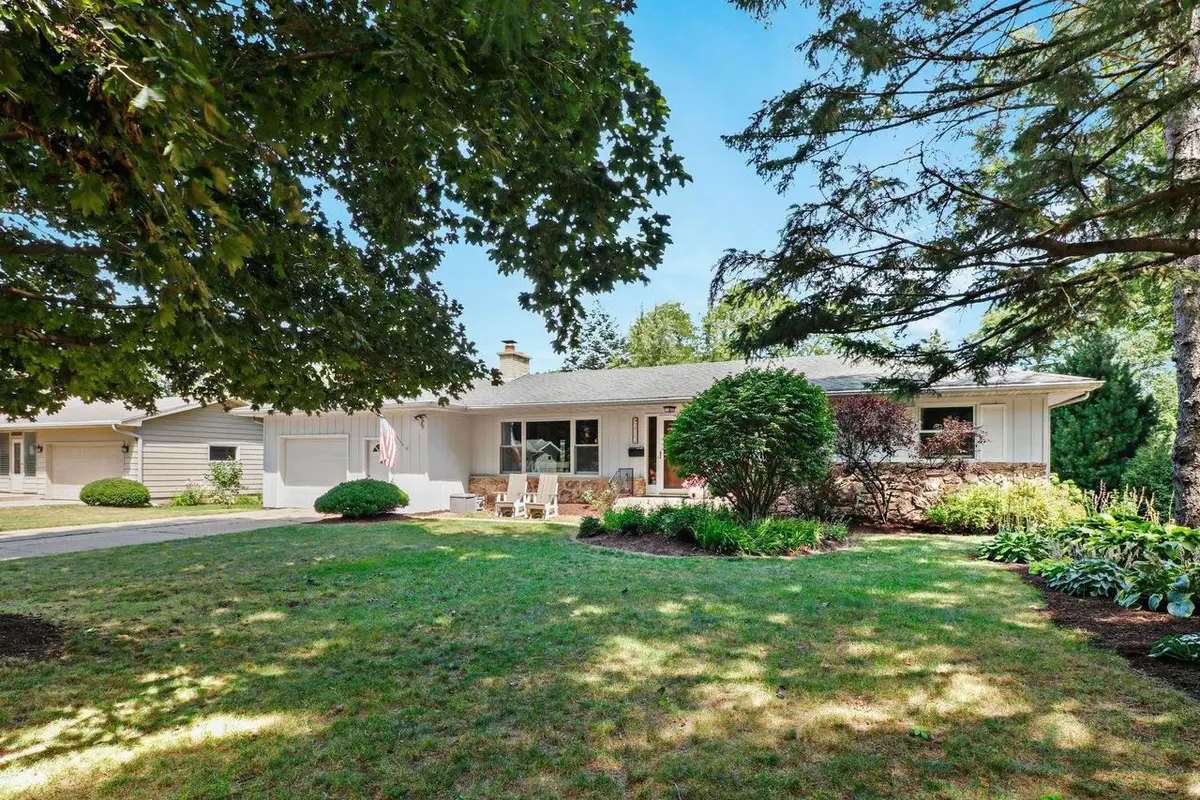 5010 Dorsett Drive, Madison, WI 53711 - #1