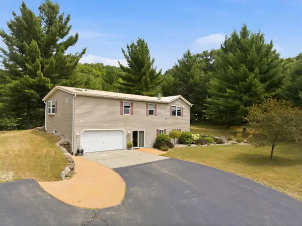 3982 State Rd 13, Wisconsin Dells, WI 53965