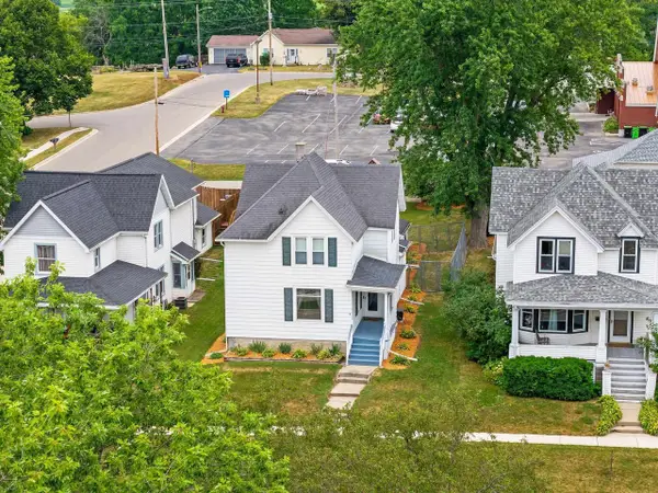 250 N Bridge Street, Markesan, WI 53946