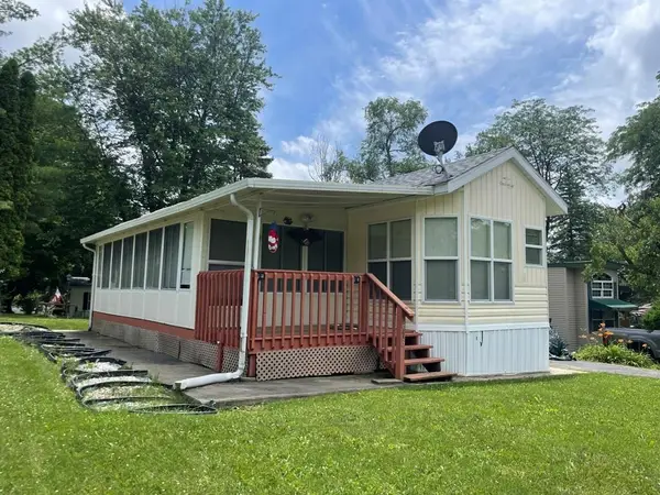 473 Westview Court, Edgerton, WI 53534