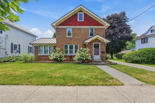 406 York Street, Beaver Dam, WI 53916