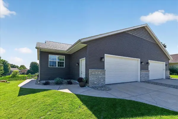 746 Thompson Drive, Oregon, WI 53575