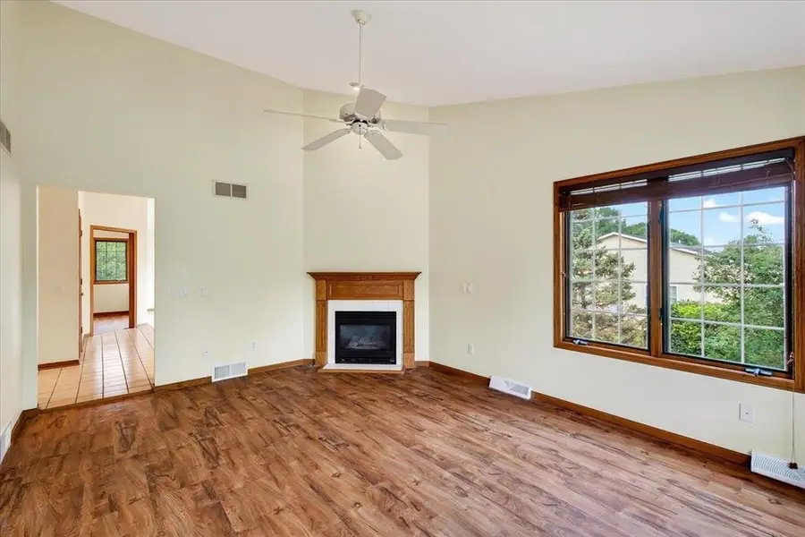 5009 Sycamore Avenue, Madison, WI 53704 - #2