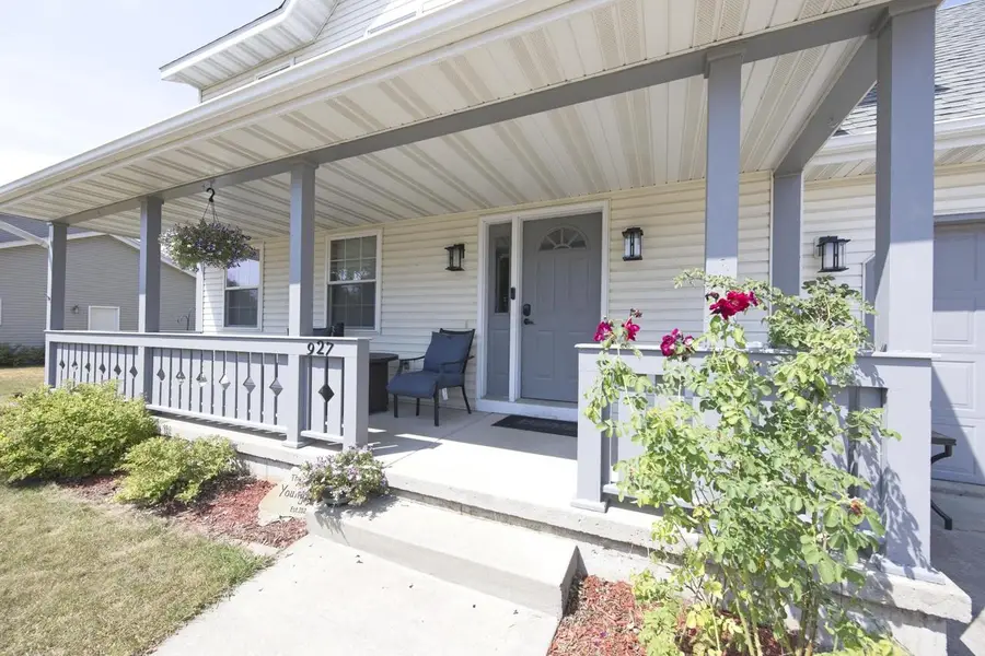 927 Lone Tree Lane, Prairie Du Sac, WI 53578 - #2