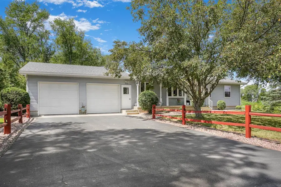 2550 Lennon Street, Portage, WI 53901 - #2