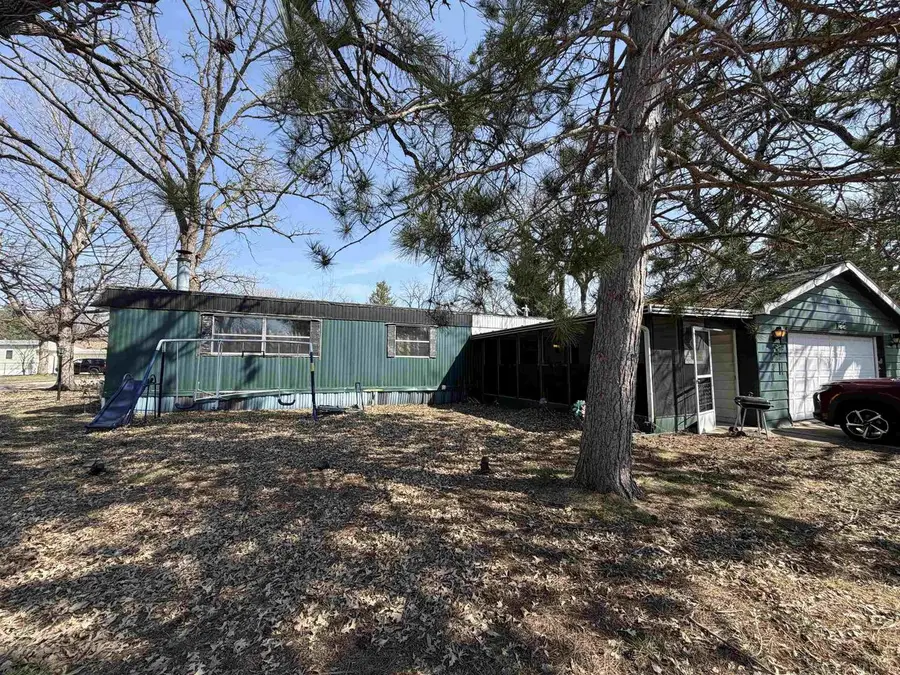 122 Falling Creek Circle, Janesville, WI 53548 - #2