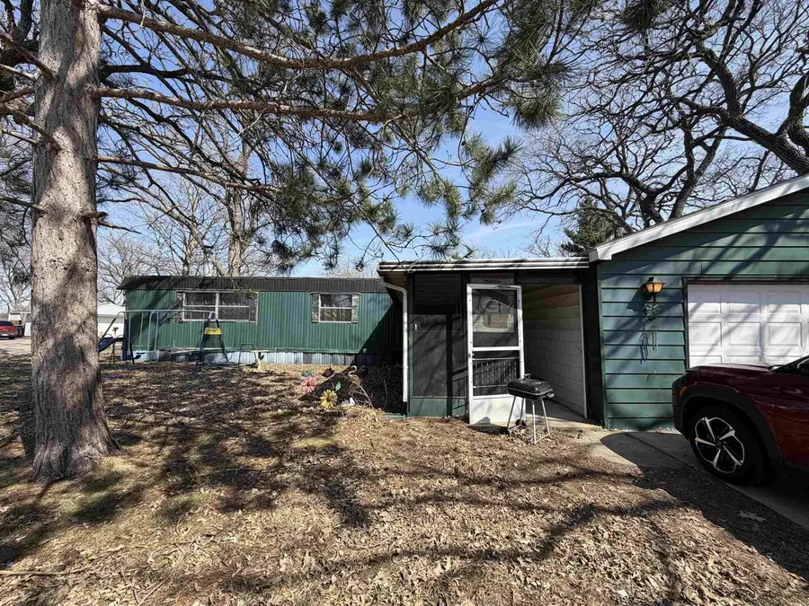 122 Falling Creek Circle, Janesville, WI 53548 - #3