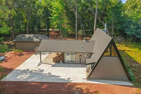 1148 Chicago Drive, Friendship, WI 53934