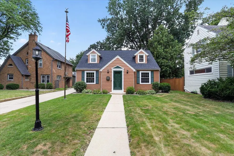 1026 Glen Street, Janesville, WI 53545 - #3