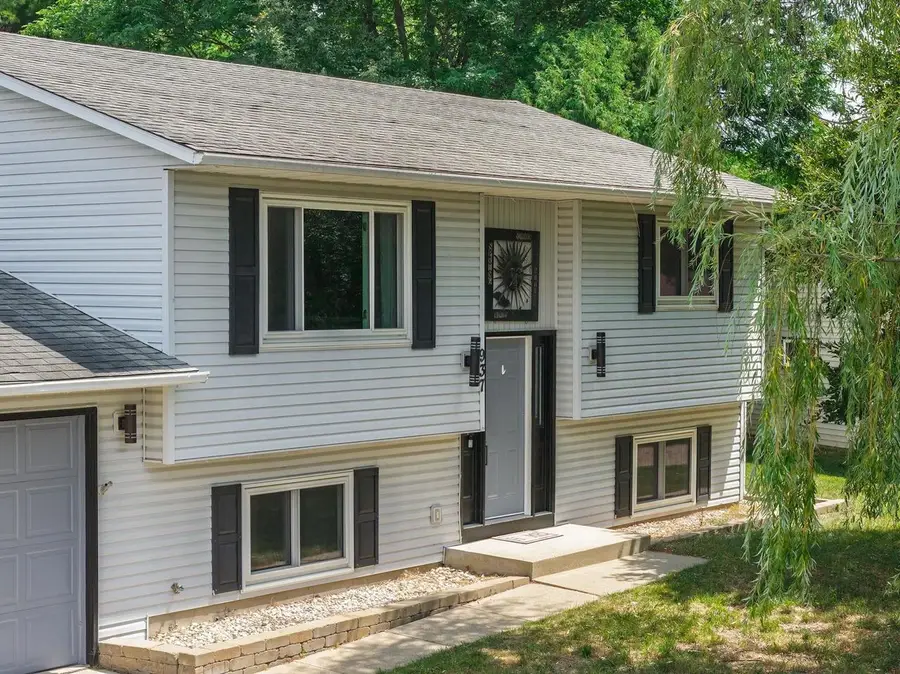 937 Justin Circle, Reedsburg, WI 53959 - #2