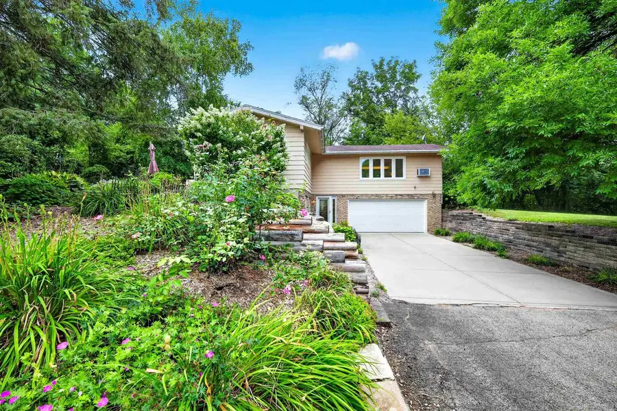 2845 Pleasant View Heights Road, Cottage Grove, WI 53527 - #2