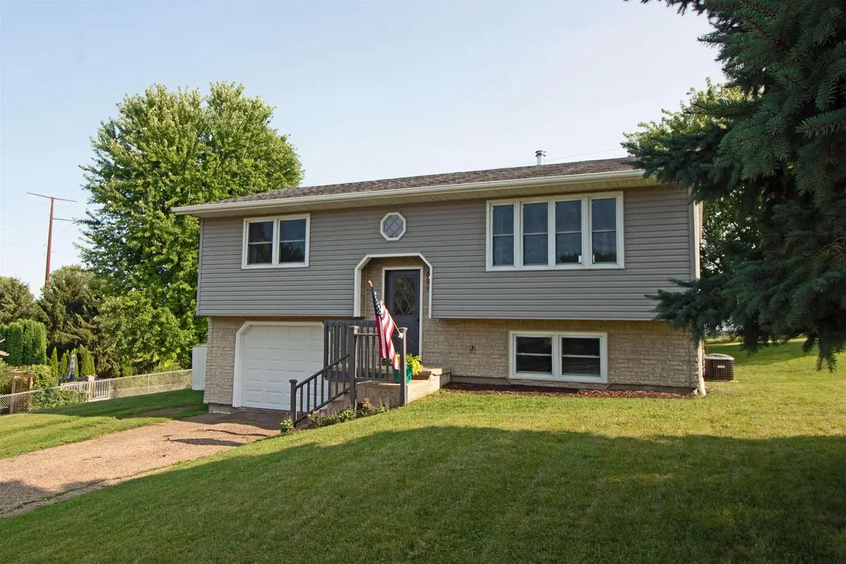 106 Ruste Road, Barneveld, WI 53507 - #1