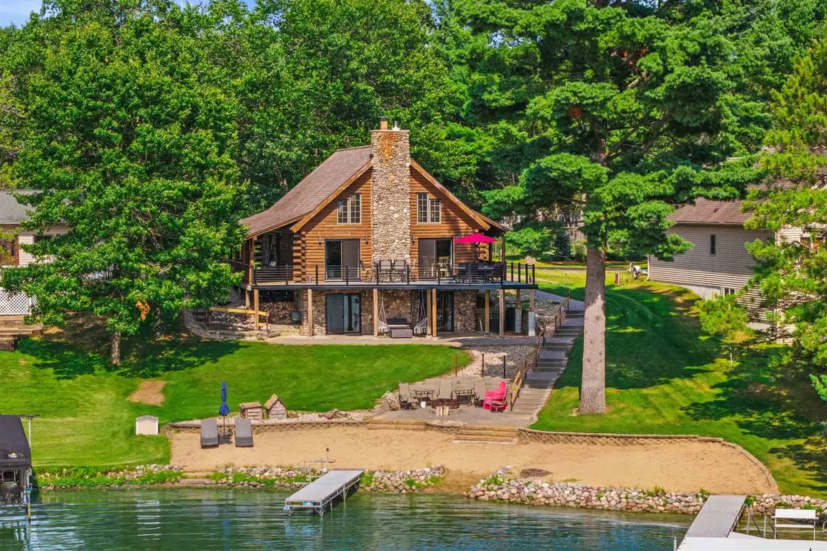 1071 S Archers Way, Nekoosa, WI 54457 - #1