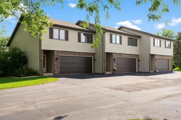 166 White Tail Drive, Sun Prairie, WI 53590
