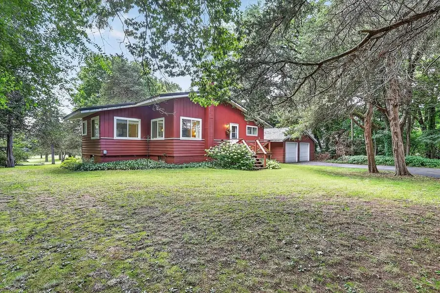 11901 W Brandherm Road, Beloit, WI 53511 - #2