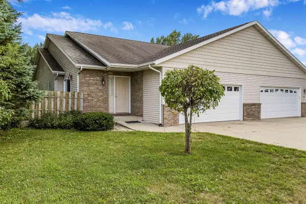 1505 Broadway Street, Prairie Du Sac, WI 53578