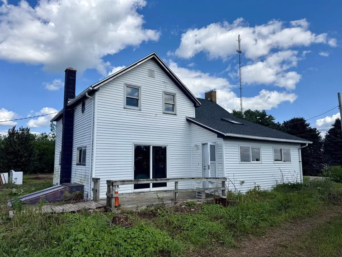W7480 State Rd 39, New Glarus, WI 53574 - #1