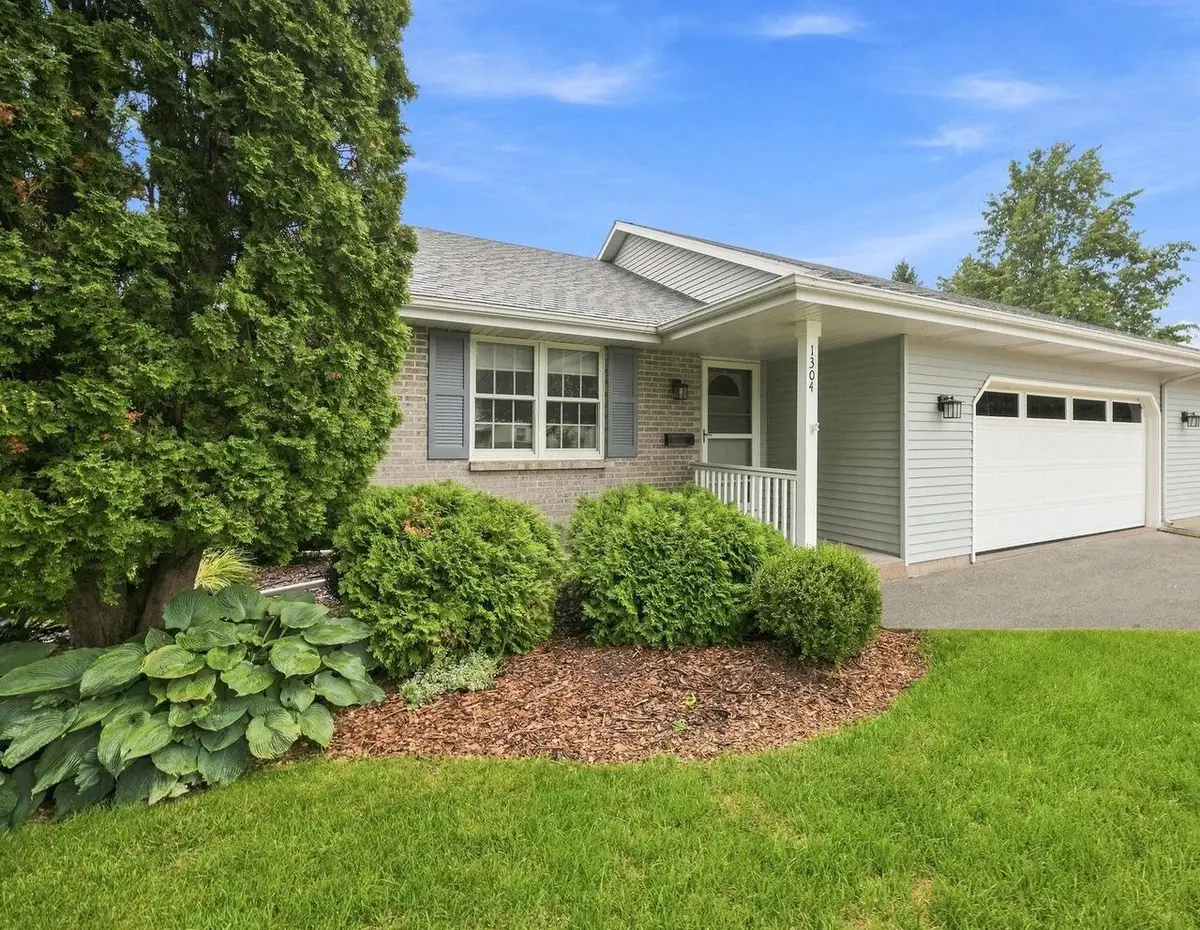 1304 Nantucket Drive #a, Janesville, WI 53546 - #1