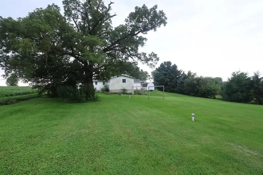 9158 Hwy 81, Beetown, WI 53804 - #3