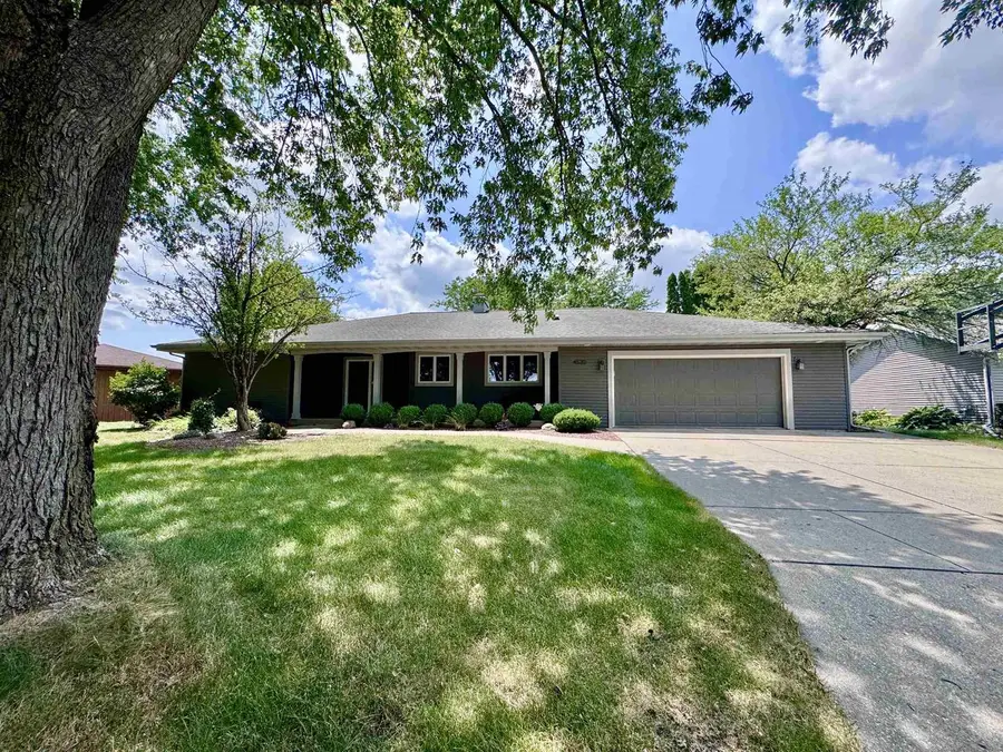 4520 Hearthridge Drive, Janesville, WI 53546 - #3