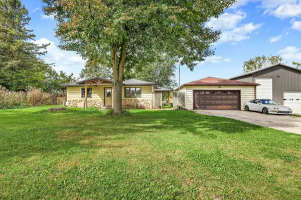 N9055 Lakeshore Drive, Beaver Dam, WI 53916