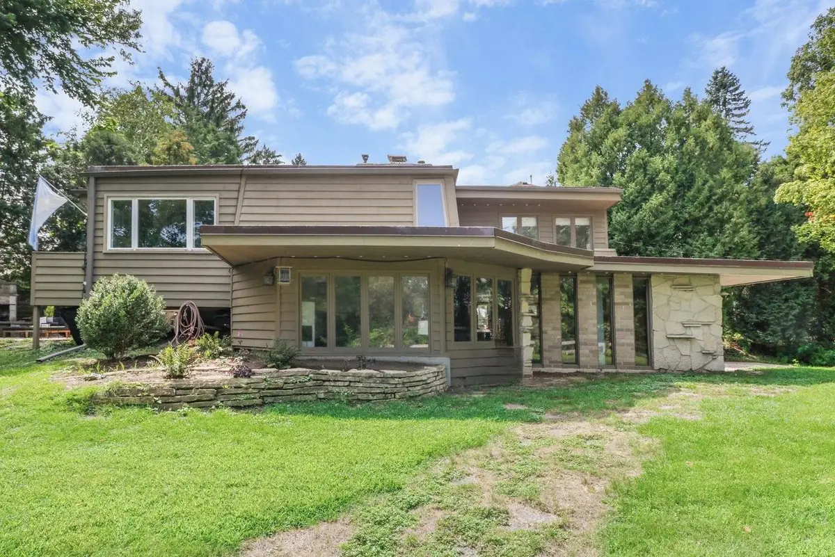 5457 Lake Mendota Drive, Madison, WI 53705 - #1