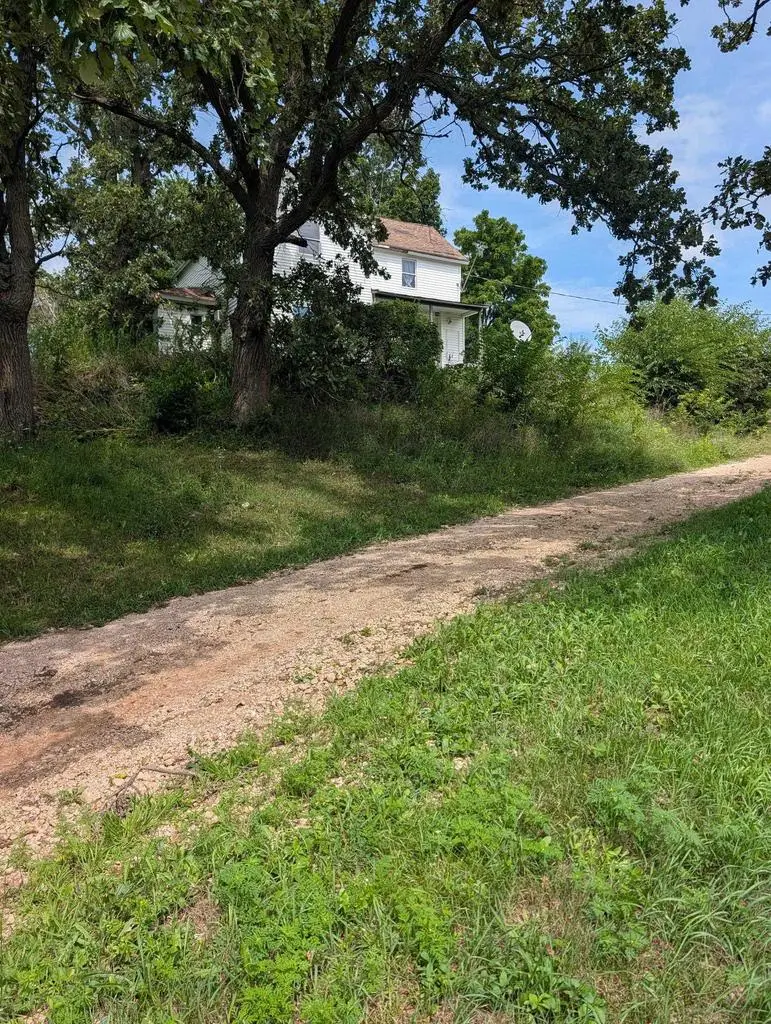 12349 Otter Creek Road, Darlington, WI 53530 - #2