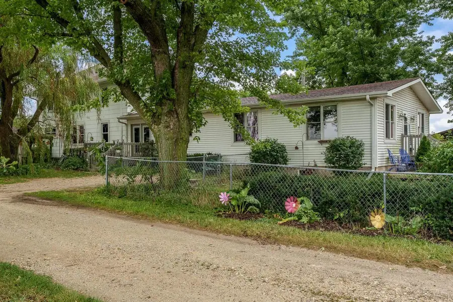 1516 E Philhower Road, Beloit, WI 53511 - #2