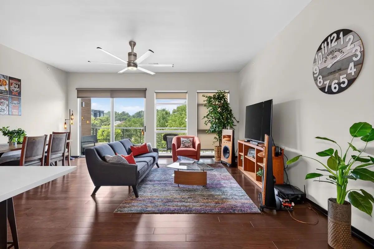 819 E Mifflin Street #304, Madison, WI 53703 - #1
