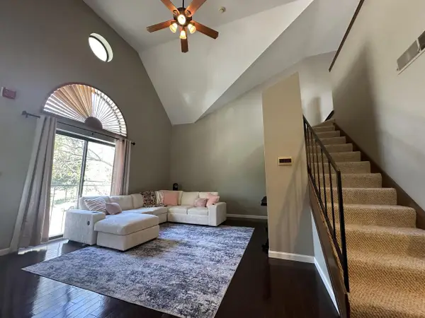 519 Donofrio Drive #5, Madison, WI 53719