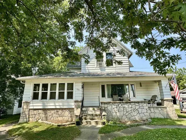 403 Main Street, Fairwater, WI 53931