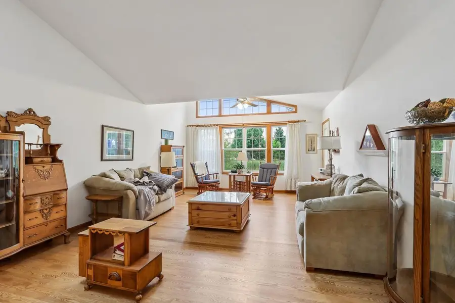 3056 Edmonton Drive #3056, Sun Prairie, WI 53590 - #2