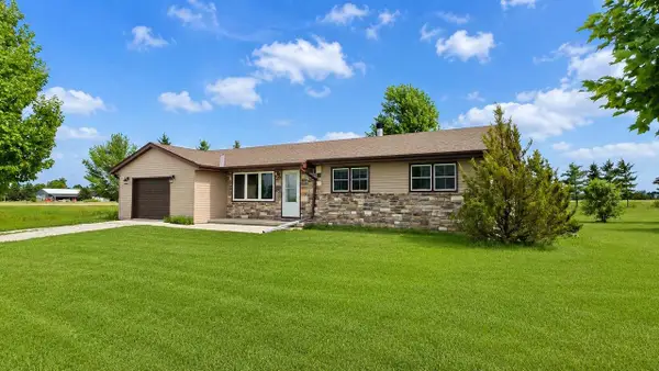 7039 W Kiln Drive, Watertown, WI 53098