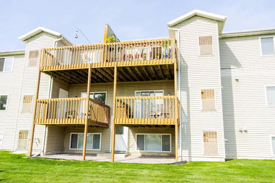517-527 Trailside Drive, Deforest, WI 53532 - #2