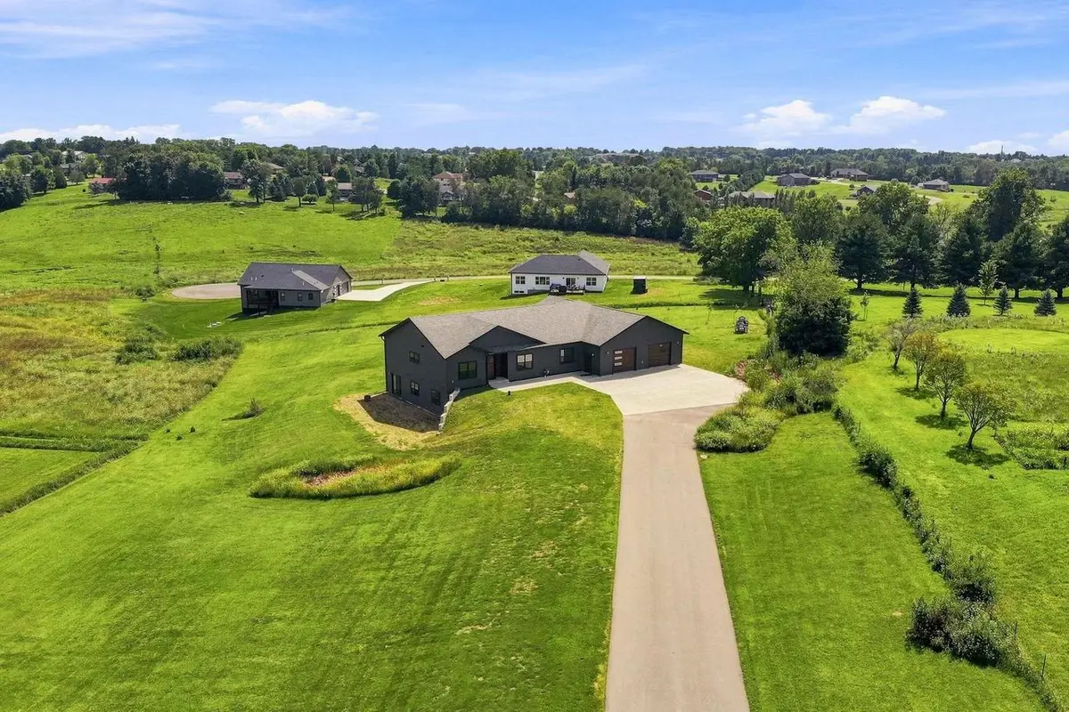 1095 Walnut Dell Road, Platteville, WI 53818 - #1