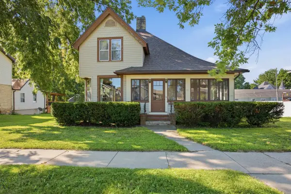 522 Washington Avenue, Wisconsin Dells, WI 53965