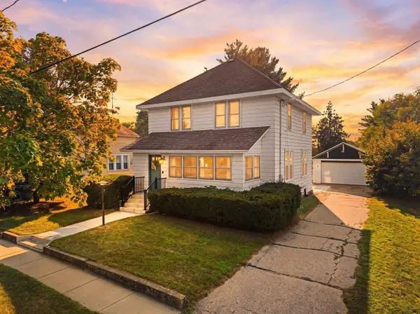 417 S Clinton Street, Princeton, WI 54968